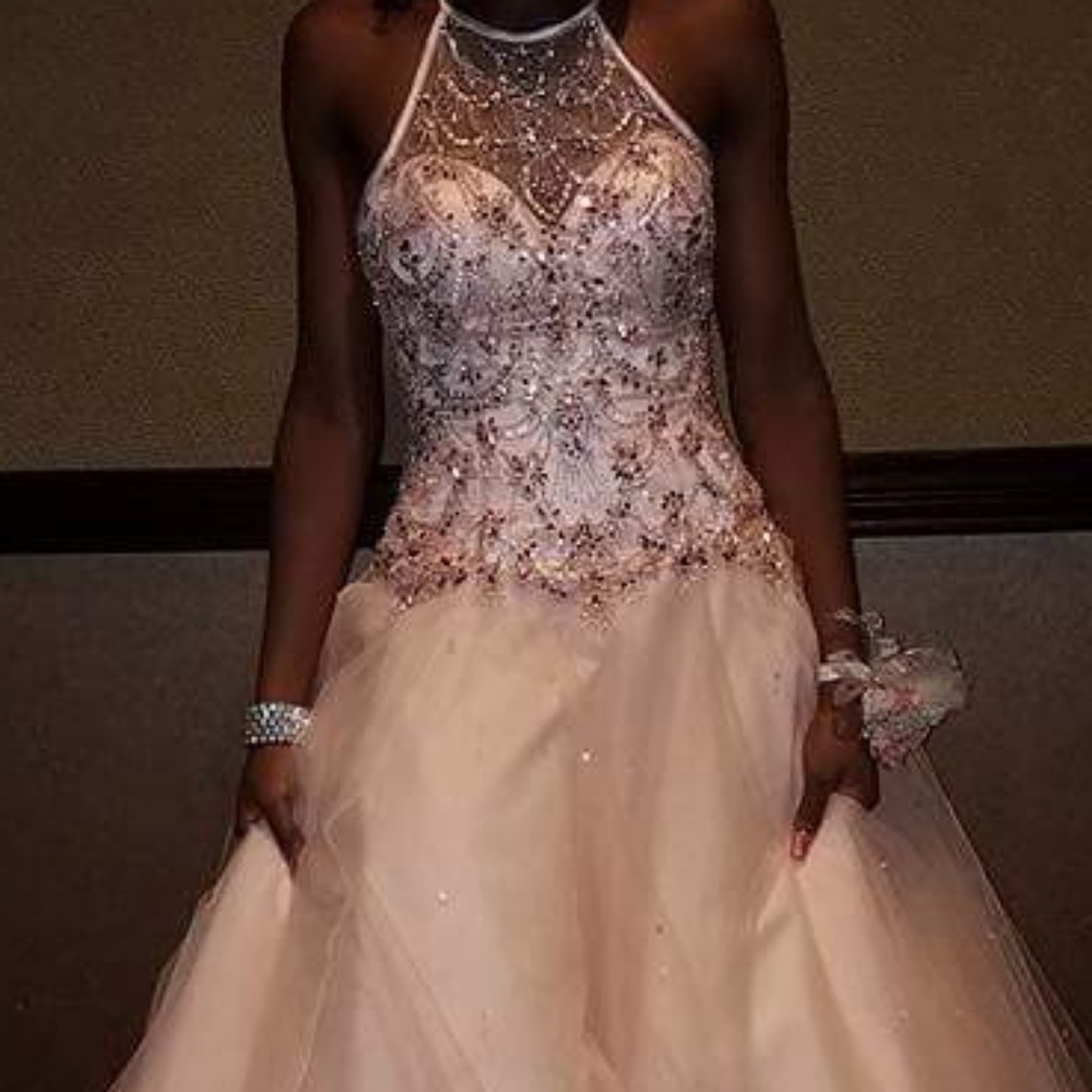 Prom Dress - Picture 2 of 5